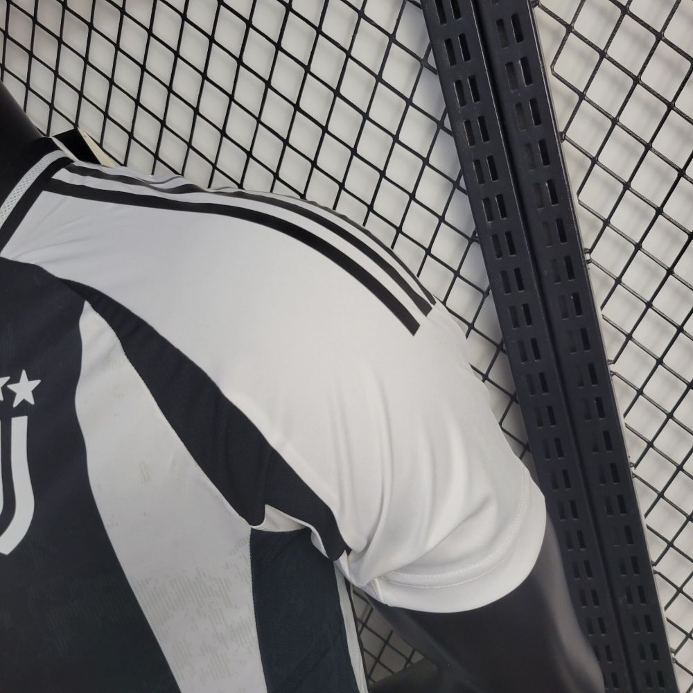 Juventus Home 24/25 player