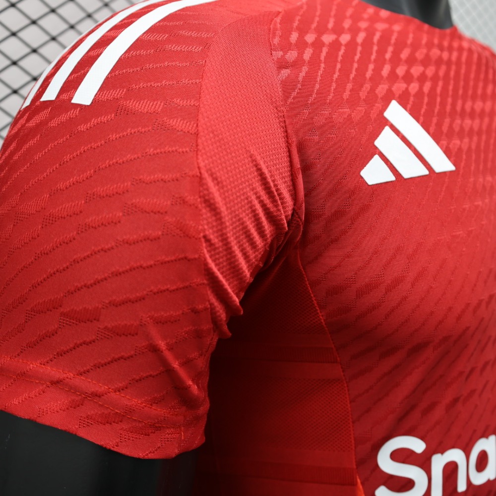 24/25 Player Jacquard Edition Manchester United Home