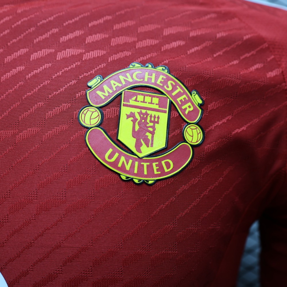 24/25 Player Jacquard Edition Manchester United Home