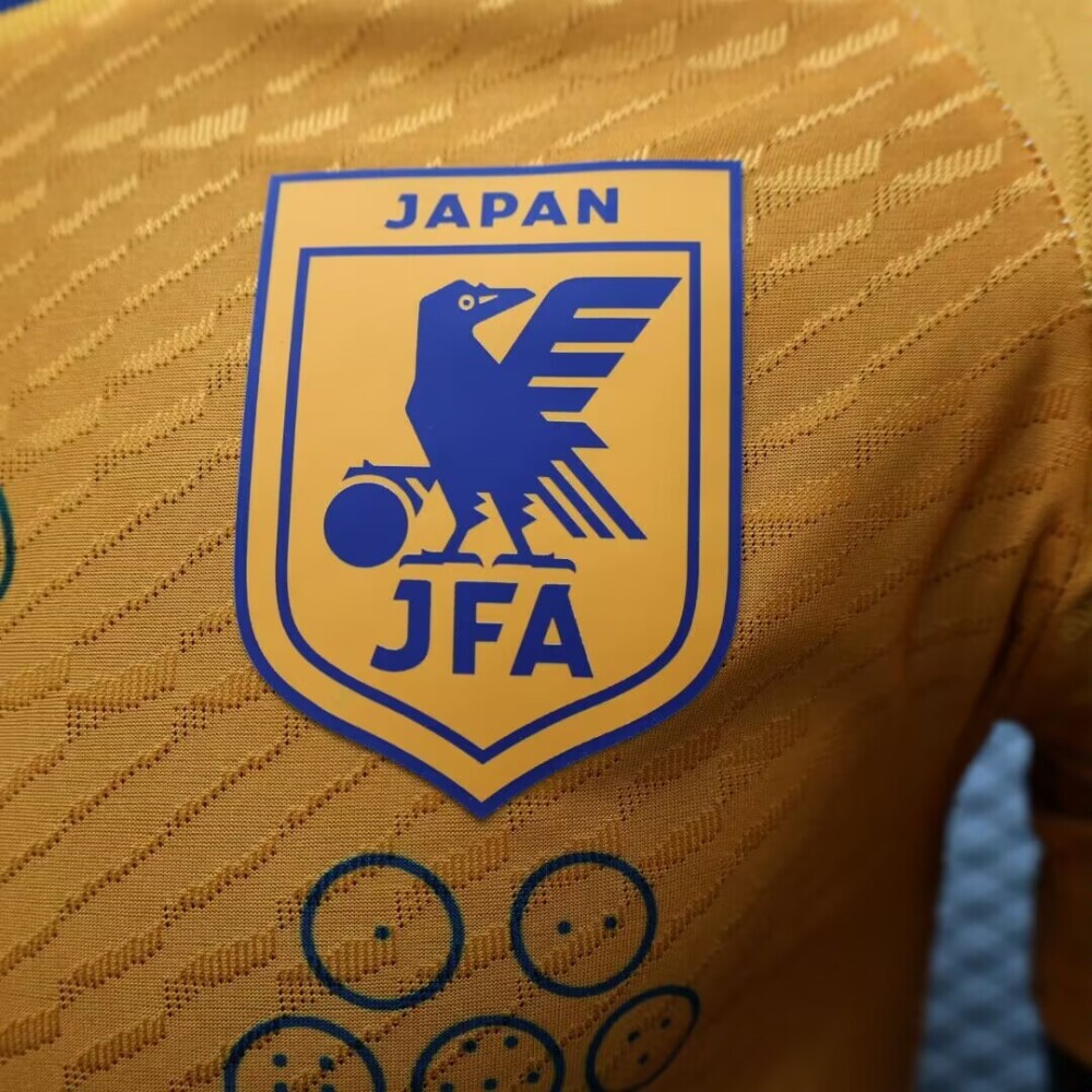 24/25 Japanese Special Edition Player