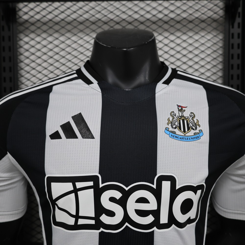 24/25 player new Newcastle United host