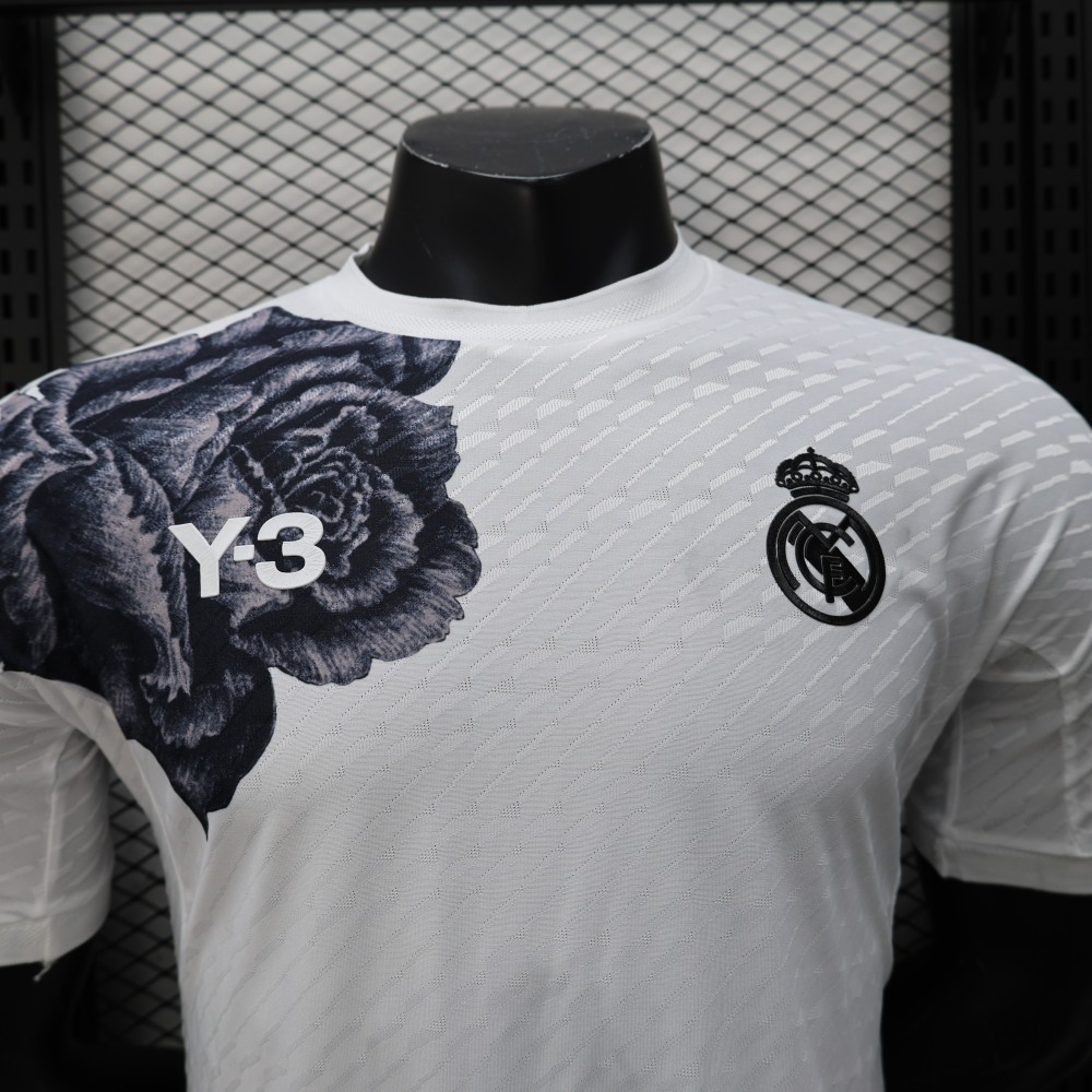 24/25 players Real Madrid Y3 White