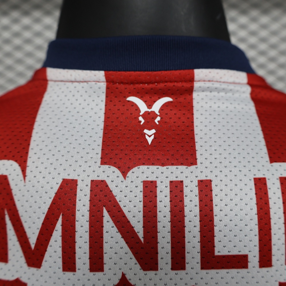 24/25 player Chivas home court