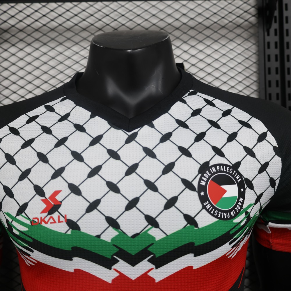24/25 Palestinian players