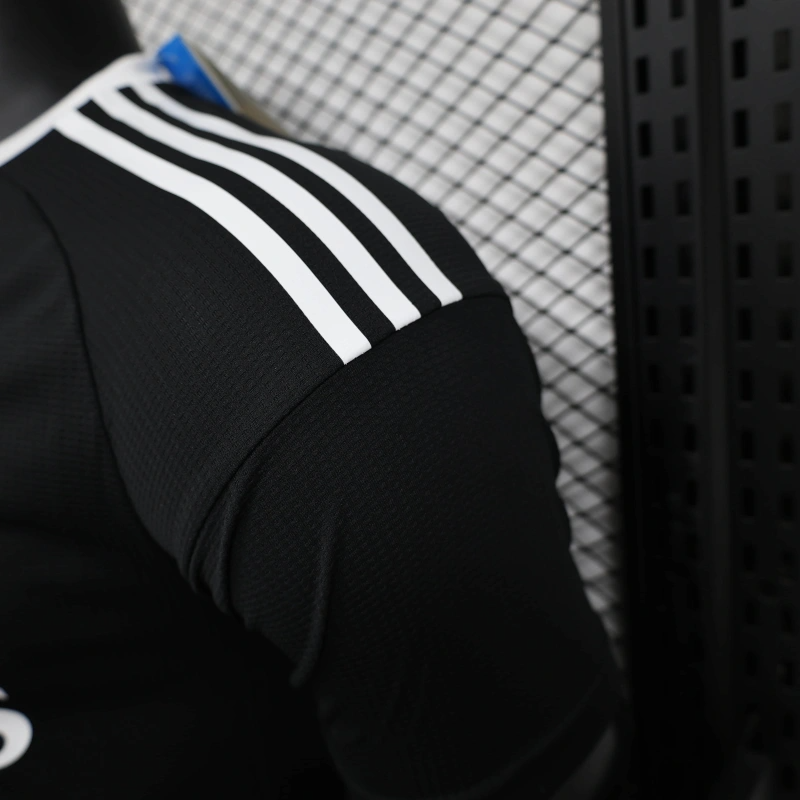 Real Madrid Black goalkeeper player 24/25 Football Team Shirt jersey
