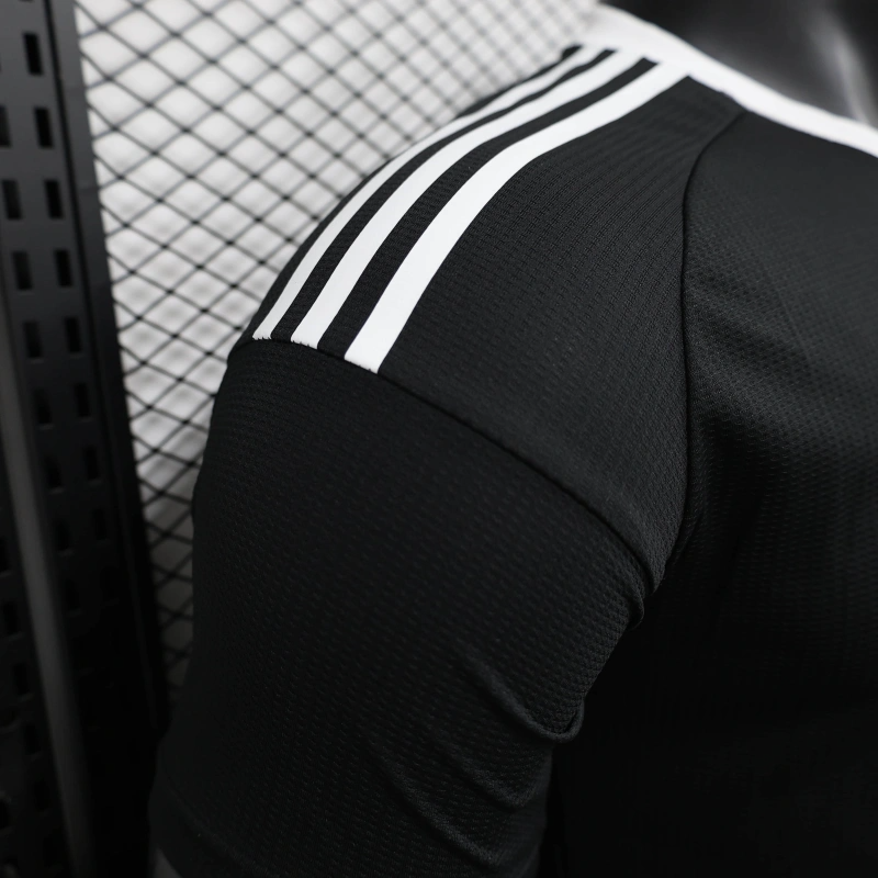 Real Madrid Black goalkeeper player 24/25 Football Team Shirt jersey