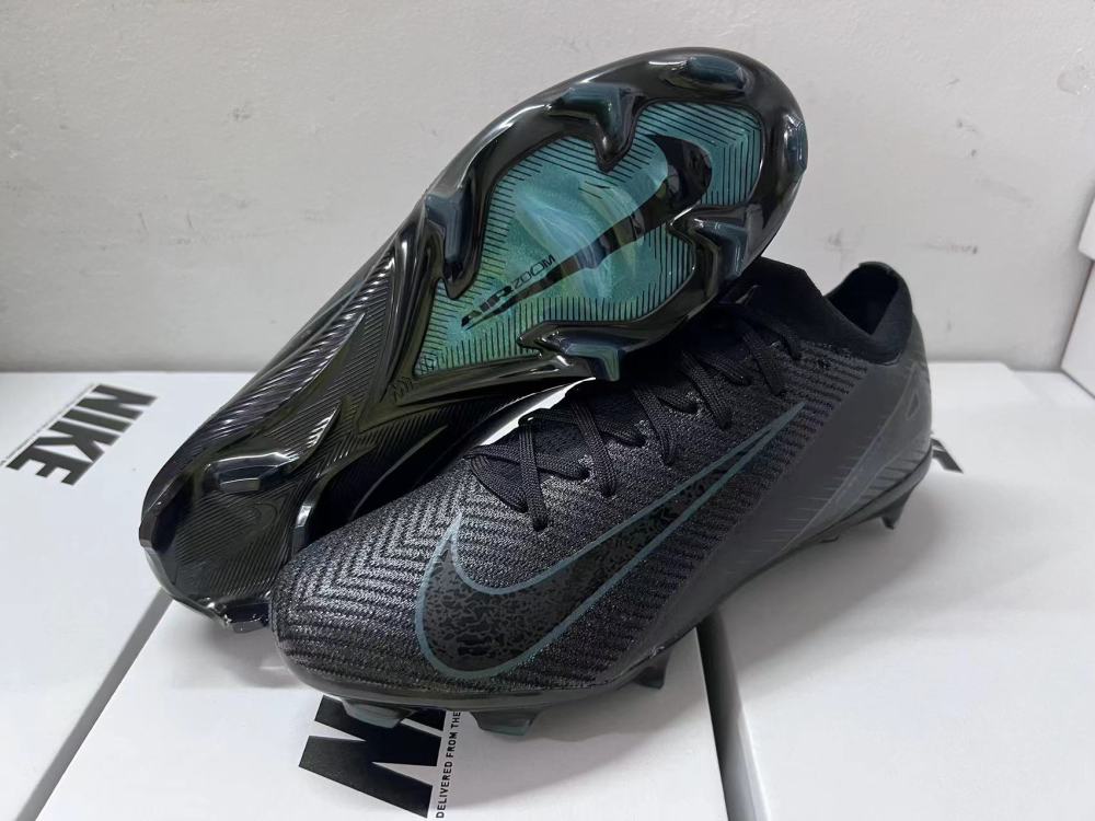 Assassin 16 Built-in Full Air Cushion Waterproof Knitted FG Football Shoes