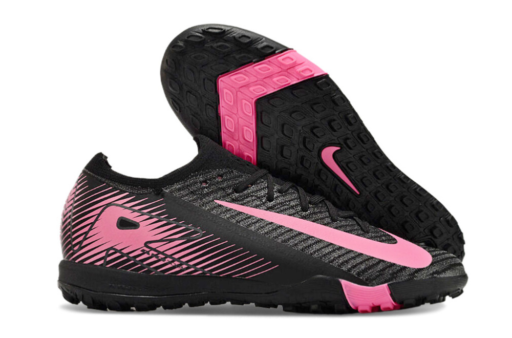 Low Top MD Sole Shredded Spikes Football Shoes
