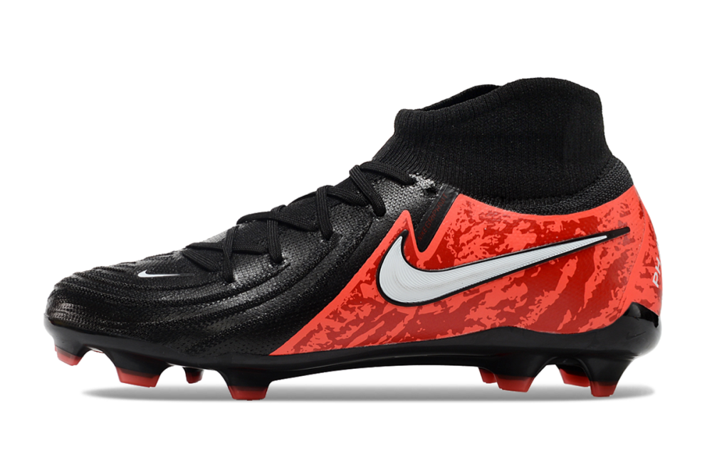 Low Top Waterproof Full Knit Moonraker FG Football Shoes