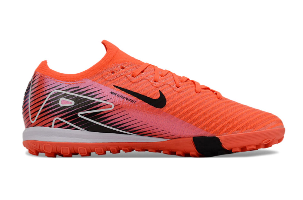 Assassins 16th Generation Low Top MD Sole Shredded Spikes Football Shoes