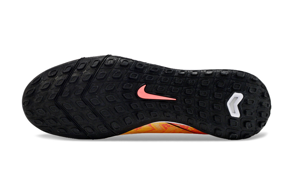 Assassin 16 High Top MD Sole Crushed Spikes Football Shoes