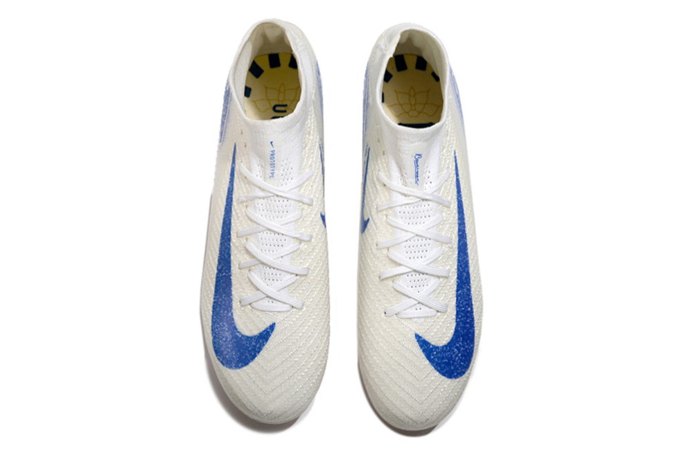 Assassins 16th Generation High Top Built-in Bonded Pack Set Full Air Cushion Waterproof Knitted FG Football Shoes