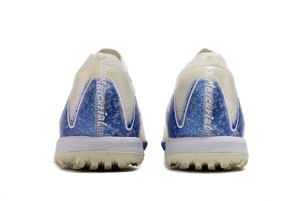 Low Top MD Sole Shredded Spikes Football Shoes