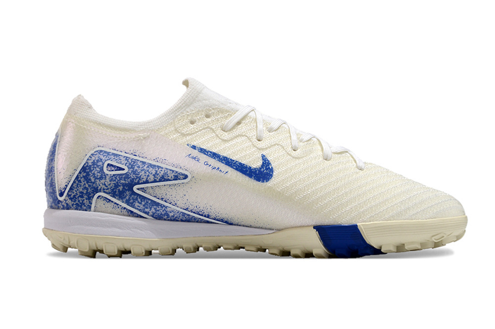 Low Top MD Sole Shredded Spikes Football Shoes
