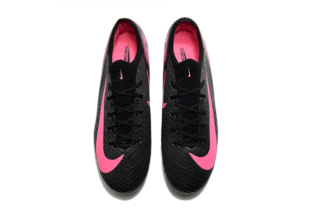 Low Top MD Sole Shredded Spikes Football Shoes