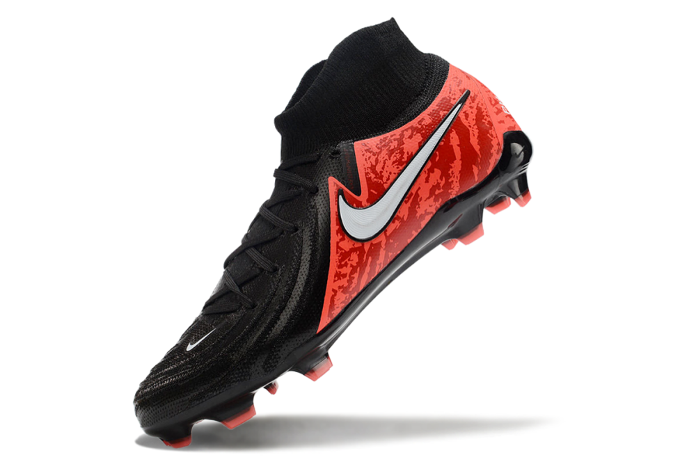 Low Top Waterproof Full Knit Moonraker FG Football Shoes