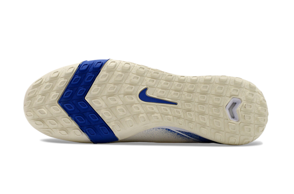 Assassin 16 High Top MD Sole Crushed Spikes Football Shoes