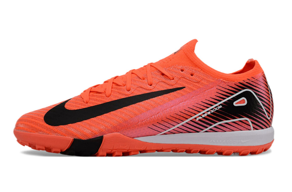 Assassins 16th Generation Low Top MD Sole Shredded Spikes Football Shoes