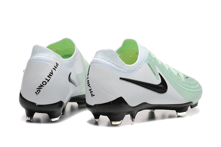 Low Top Waterproof Full Knit Moonraker FG Football Shoes