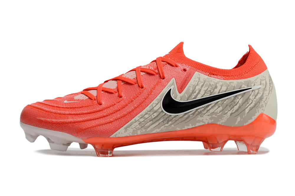 Low Top Waterproof Full Knit Moonraker FG Football Shoes