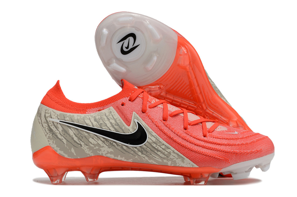 Low Top Waterproof Full Knit Moonraker FG Football Shoes