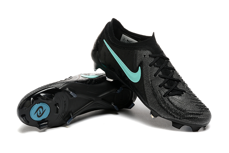 Low Top Waterproof Full Knit Moonraker FG Football Shoes