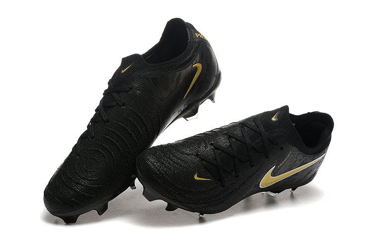 Low Top Waterproof Full Knit Moonraker FG Football Shoes