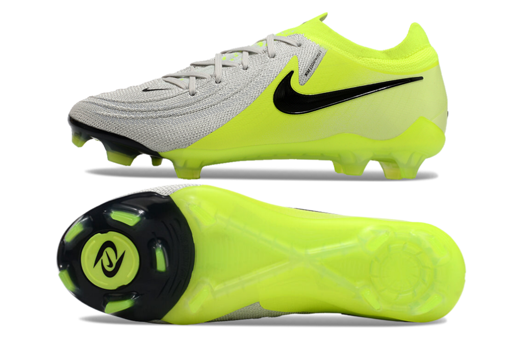 Low Top Waterproof Full Knit Moonraker FG Football Shoes