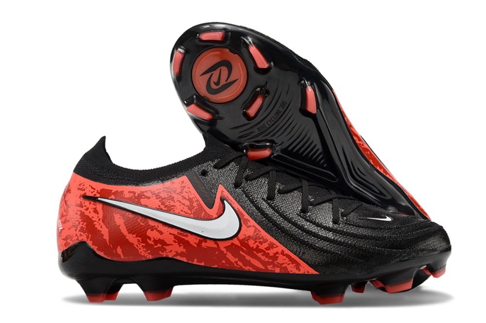 Low Top Waterproof Full Knit Moonraker FG Football Shoes