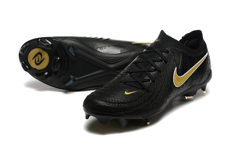 Low Top Waterproof Full Knit Moonraker FG Football Shoes