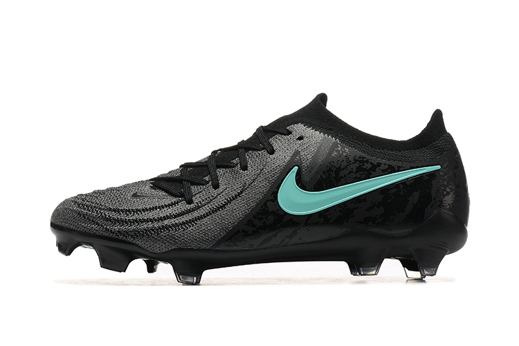 Low Top Waterproof Full Knit Moonraker FG Football Shoes