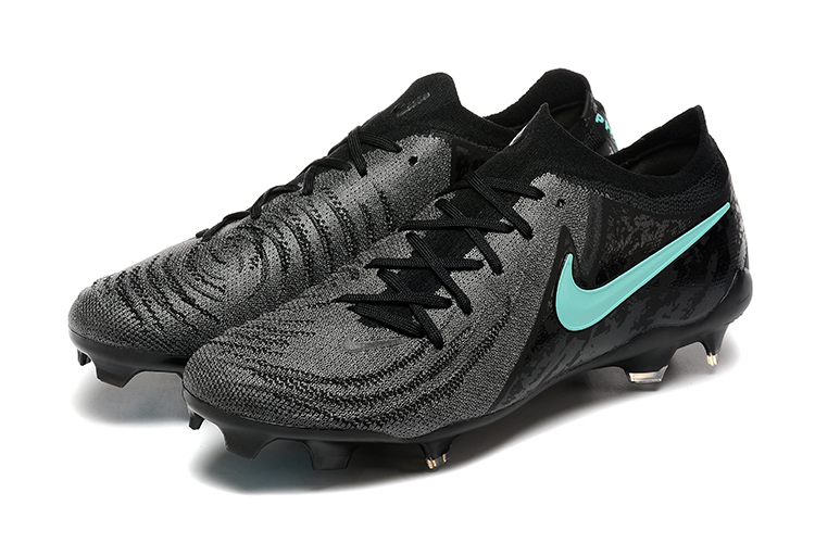Low Top Waterproof Full Knit Moonraker FG Football Shoes