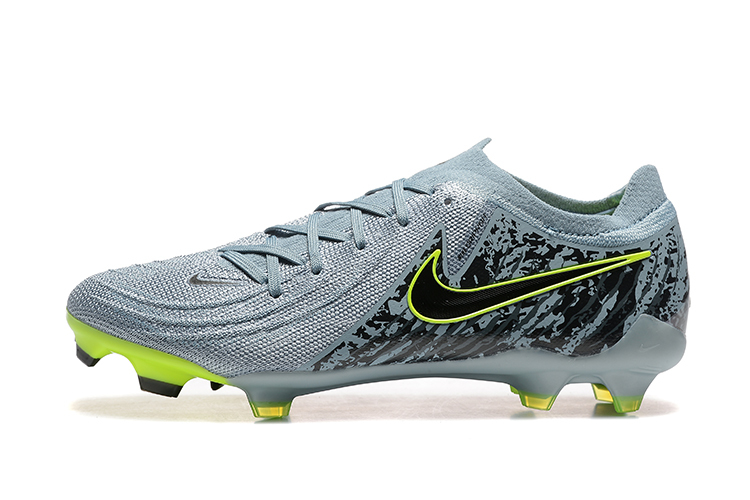 Low Top Waterproof Full Knit Moonraker FG Football Shoes