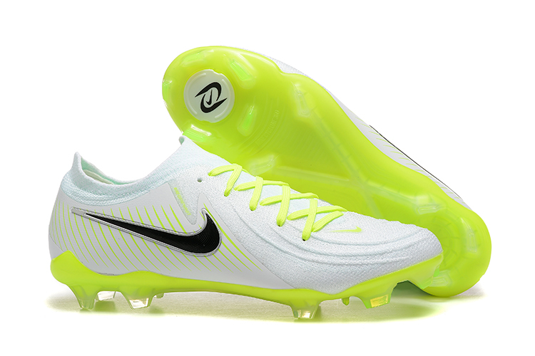 Low Top Waterproof Full Knit Moonraker FG Football Shoes