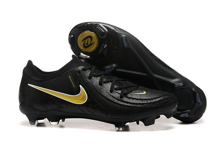 Low Top Waterproof Full Knit Moonraker FG Football Shoes