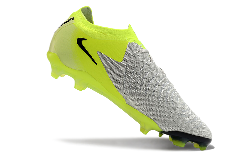 Low Top Waterproof Full Knit Moonraker FG Football Shoes