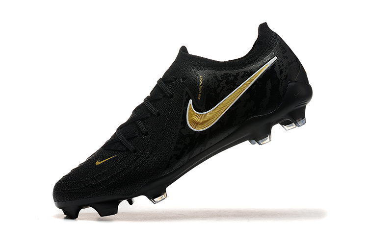 Low Top Waterproof Full Knit Moonraker FG Football Shoes