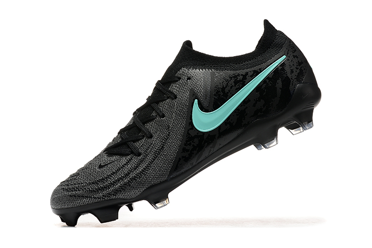 Low Top Waterproof Full Knit Moonraker FG Football Shoes