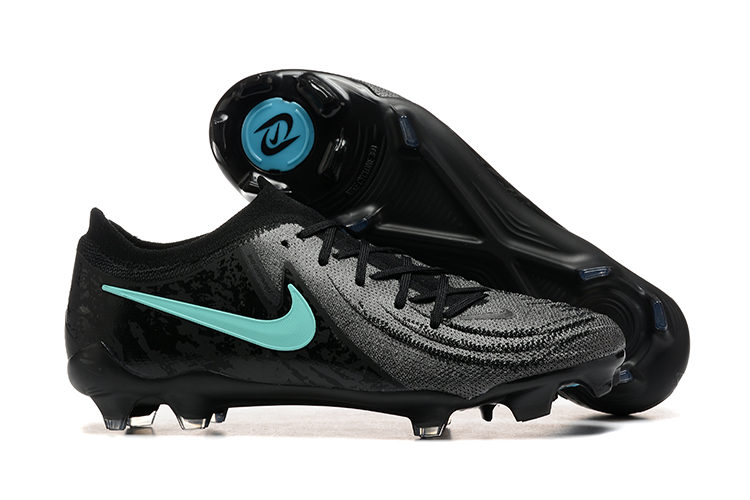 Low Top Waterproof Full Knit Moonraker FG Football Shoes