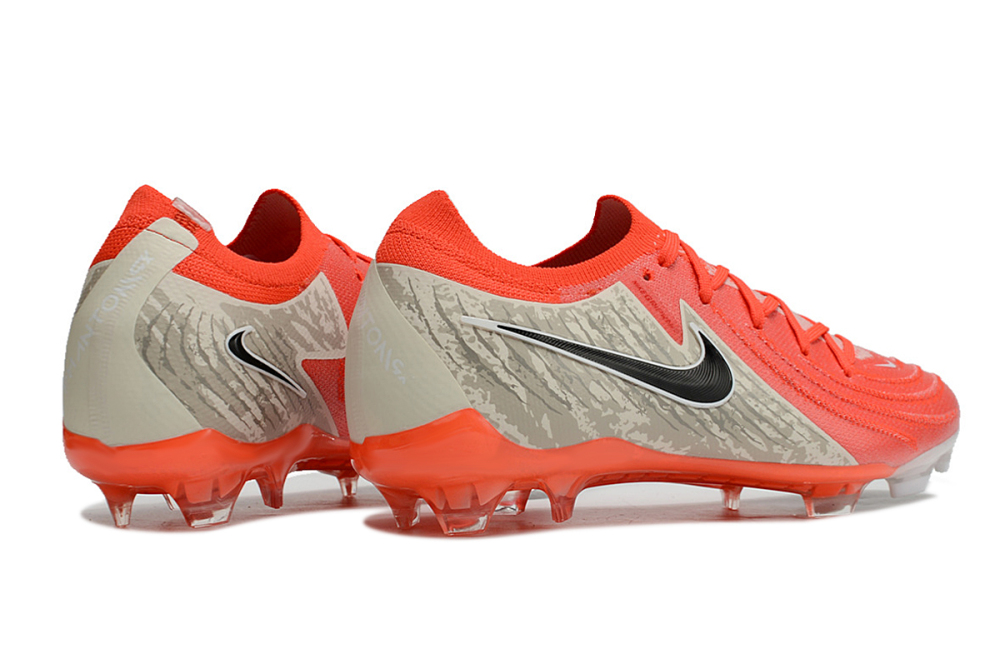 Low Top Waterproof Full Knit Moonraker FG Football Shoes