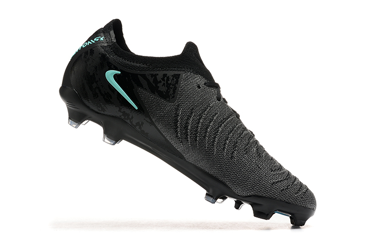 Low Top Waterproof Full Knit Moonraker FG Football Shoes