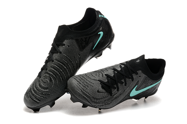 Low Top Waterproof Full Knit Moonraker FG Football Shoes
