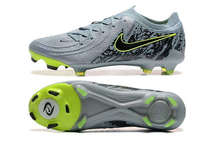 Low Top Waterproof Full Knit Moonraker FG Football Shoes