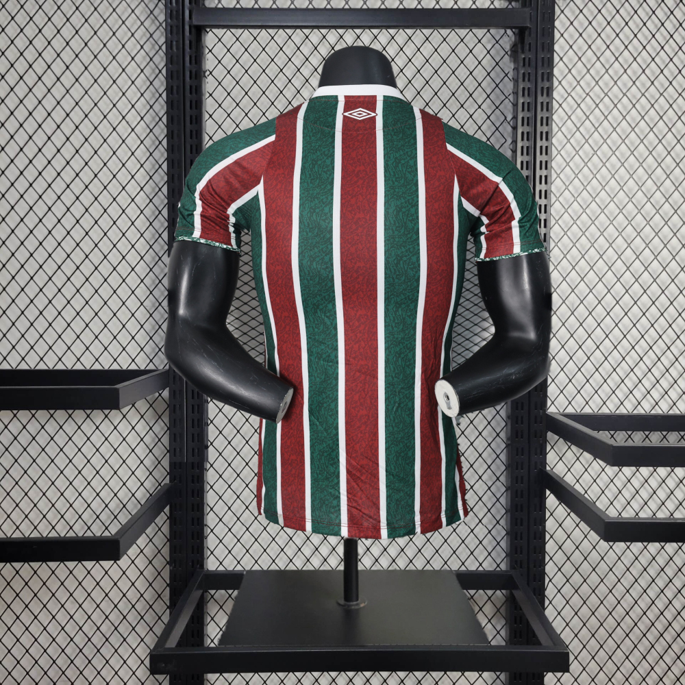 24/25 players at home in Minense