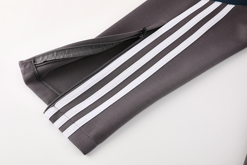 24 Real Madrid 06 Grey Set