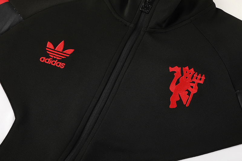 24 Manchester United 06 Black Kit