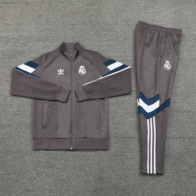 24 Real Madrid 06 Grey Set