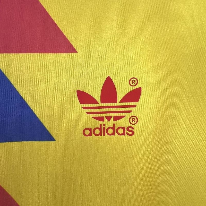 Retro 1990 Colombia