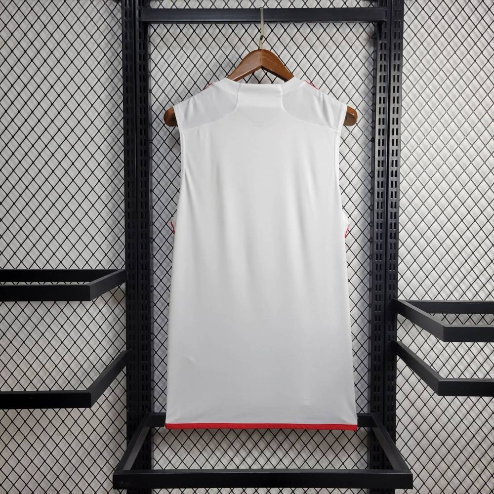 24/25 Flamengo away vest