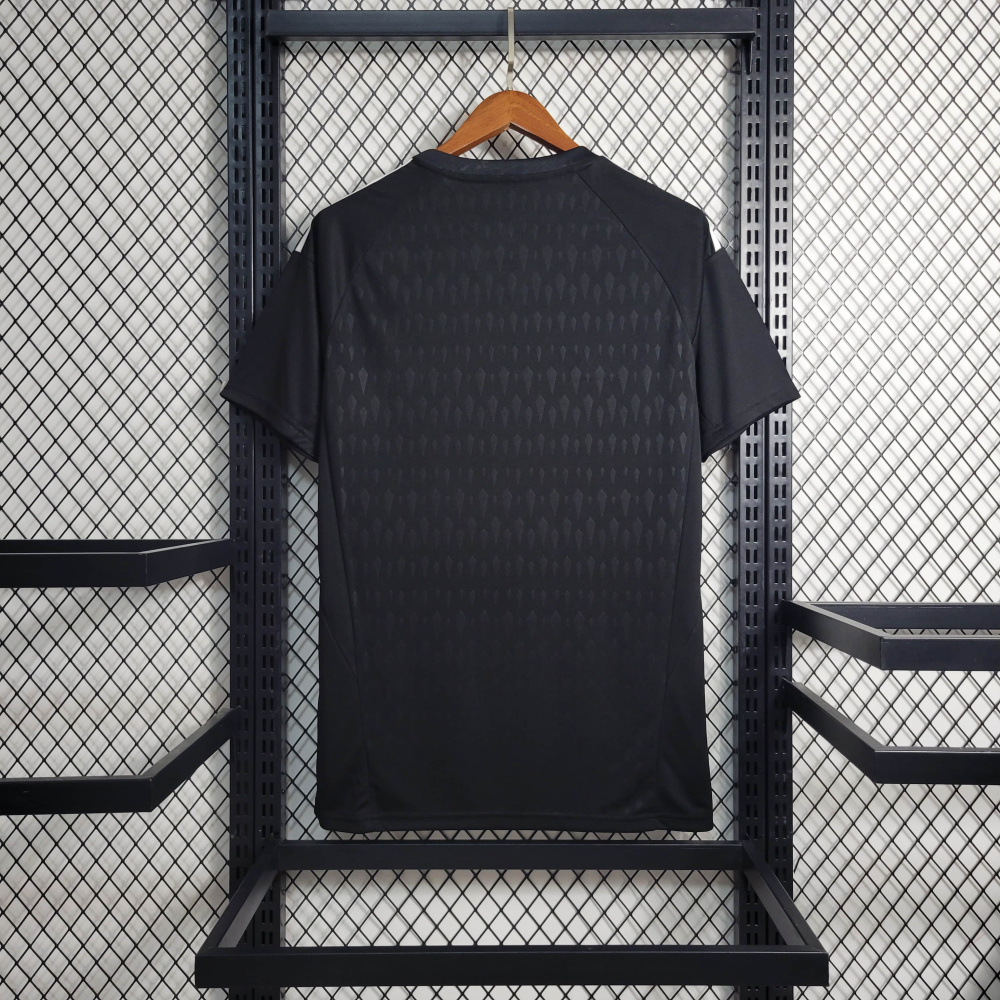 23/24 Real Madrid Black Goalkeeper Size S-XXL